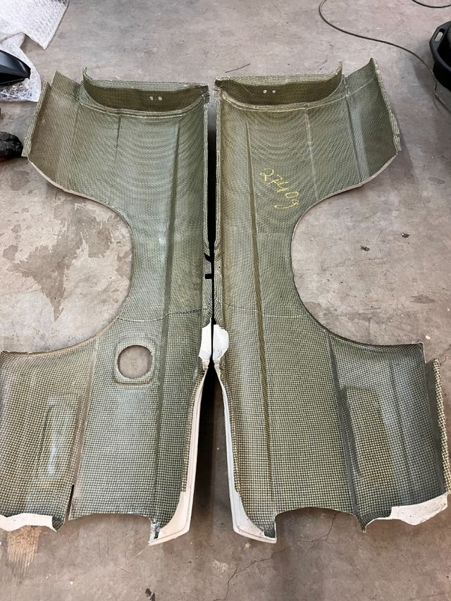 Costados Aletas carbono BMW E30 M3