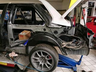 Costados Aletas carbono BMW E30 M3