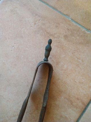 Paletta e pinza per camino