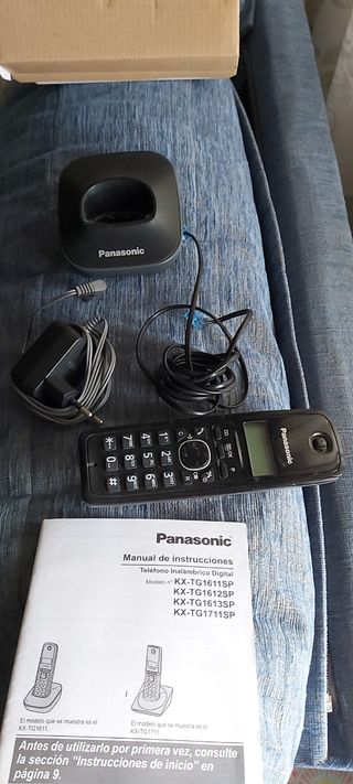 Teléfono  inalámbrico digital panasonic KX-TG1611