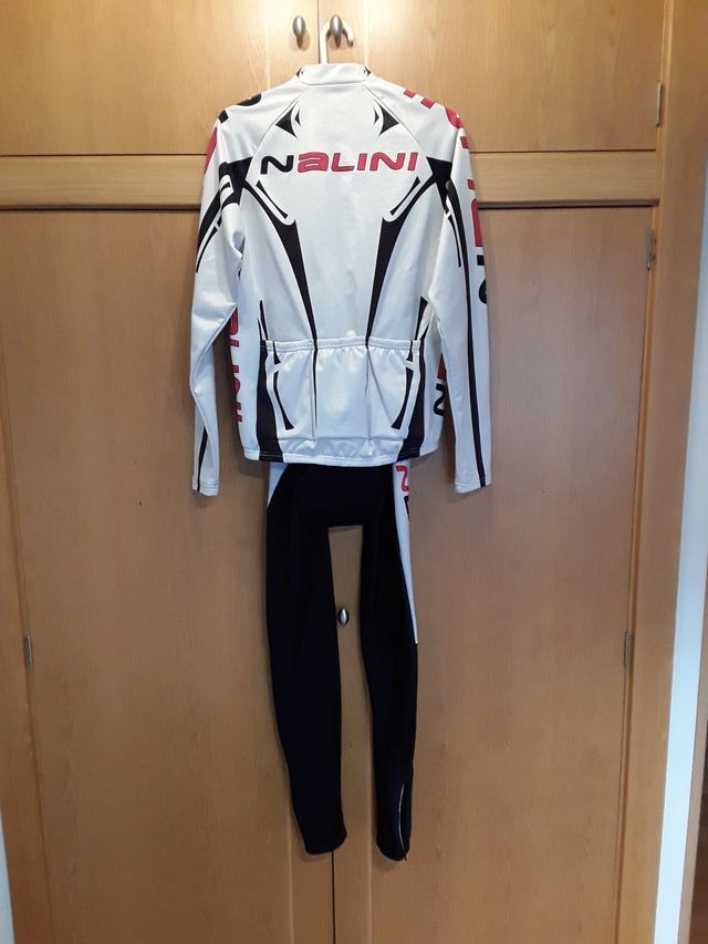 EQUIPACION INVIERNO CICLISMO COMO NUEVA