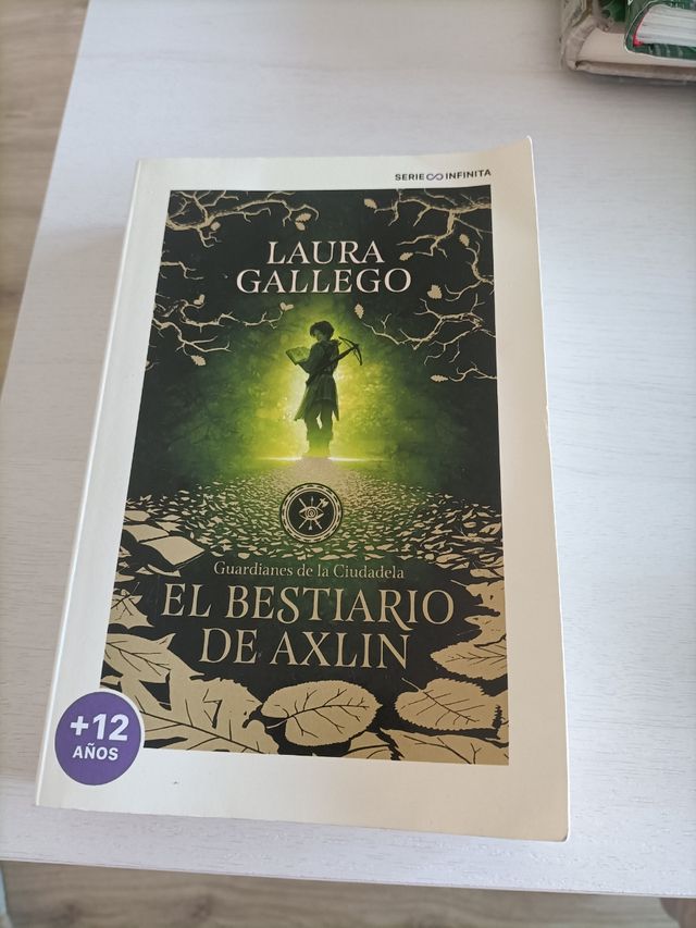 El bestiario de Axlin (edición escolar) (Guardianes de la Ciudadela 1)