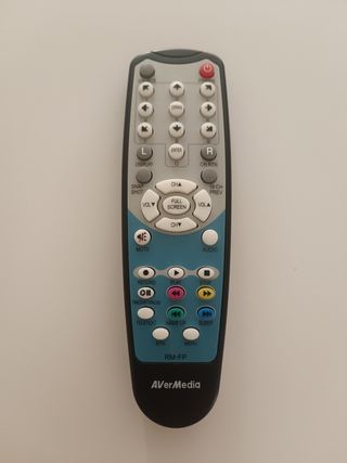 Tarjeta Avermedia TV + FM para portátil