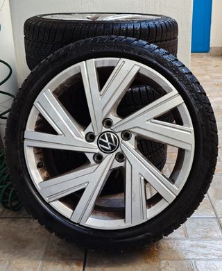 4 Ruedas y 4 llantas Bérgamo 18 Volkswagen VW Orig