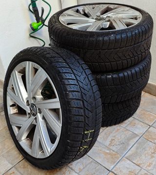 4 Ruedas y 4 llantas Bérgamo 18 Volkswagen VW Orig