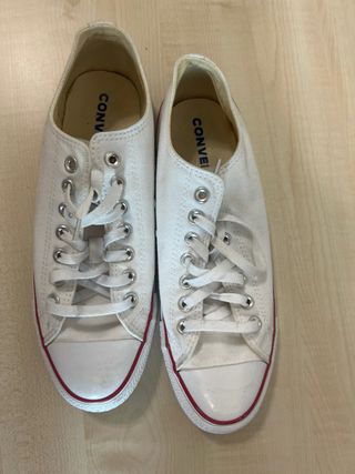 Converse 42 5 de segunda mano por 20 EUR en Abuli en WALLAPOP