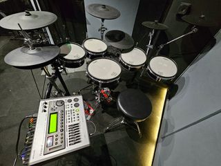 Batería electrónica Roland TD20 V-Drums