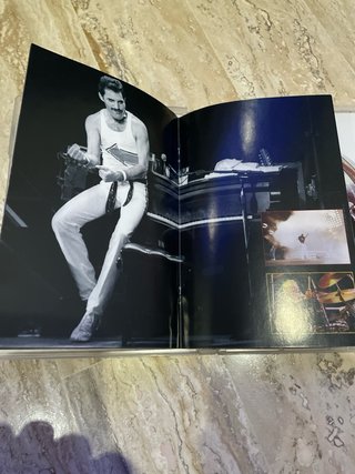 DVD Queen On Fire