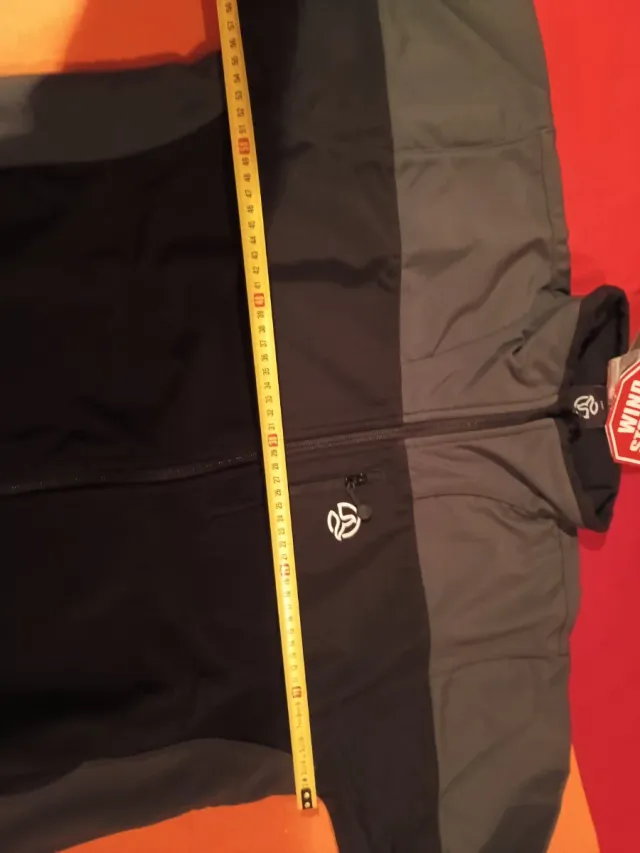 Forro polar Wind Stopper sin estrenar