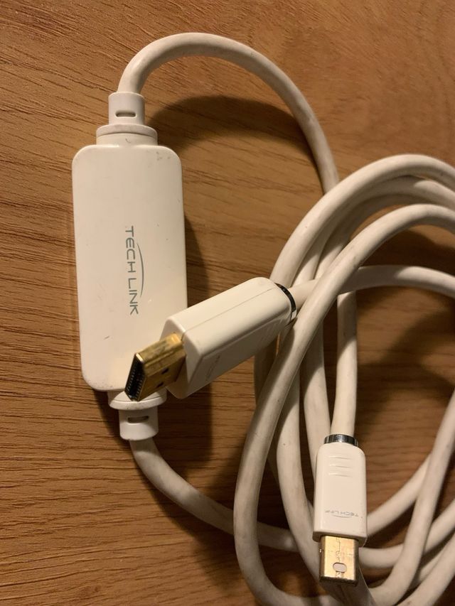 Mini display port a HDMI