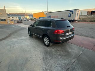 Volkswagen Touareg 2011