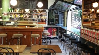 MESA ALTA DE CAFETERÍA * MESA+TABURETES