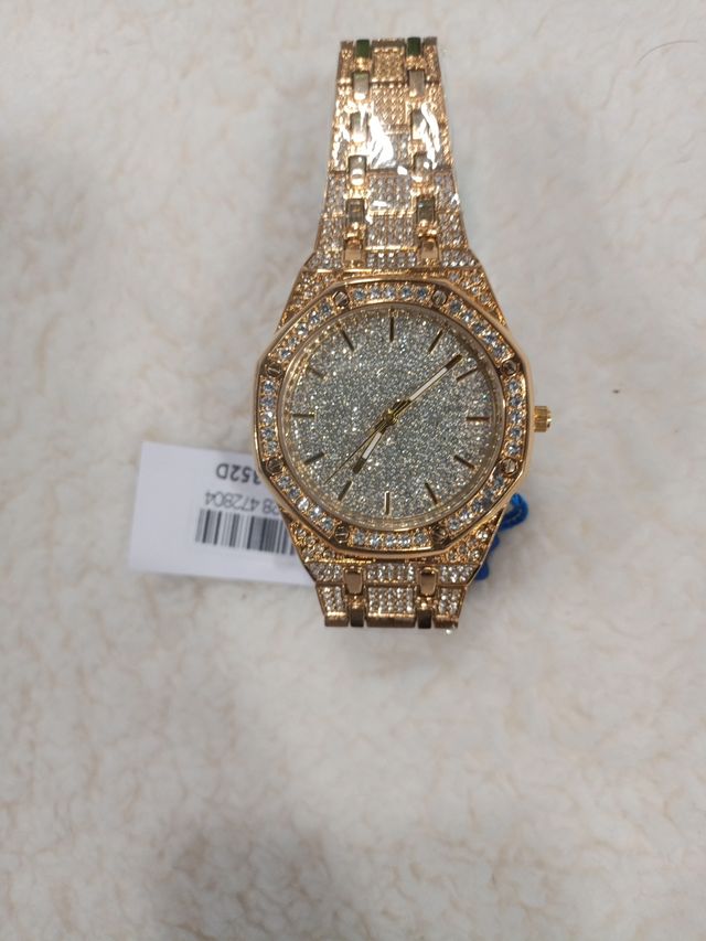 Reloj, nuevo sin estrenar.