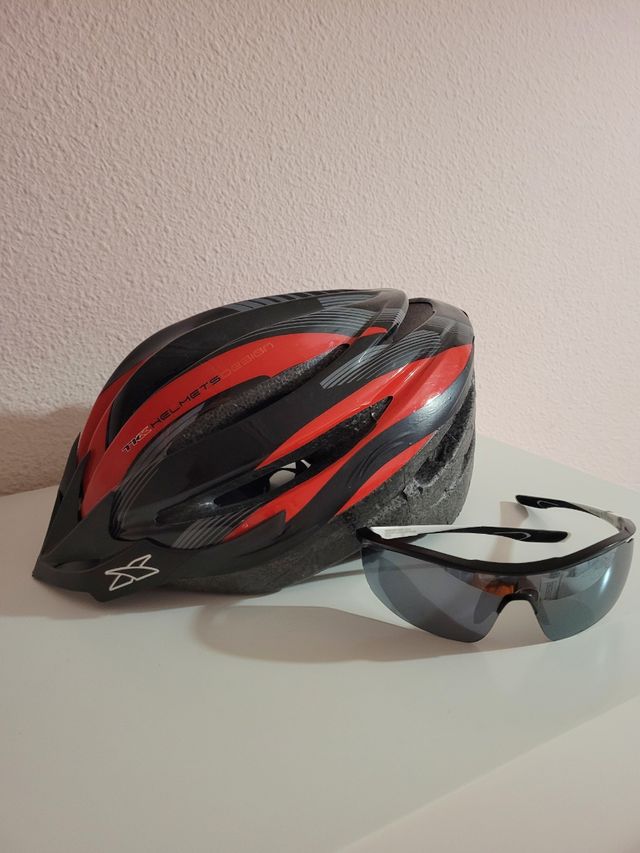 Pack casco y gafas bici