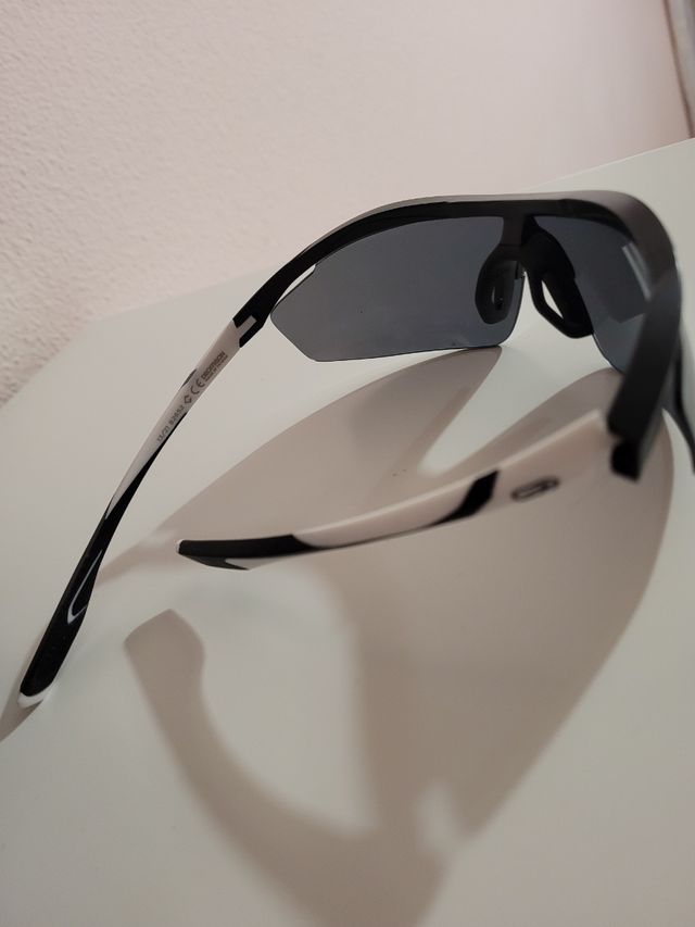 Pack casco y gafas bici
