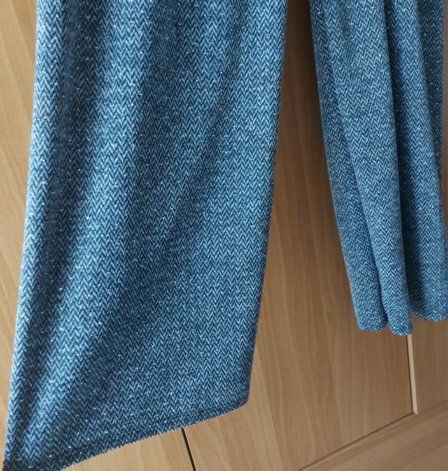 Pantalone donna con brillantini.