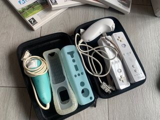 Wii + Wii fit + juegos