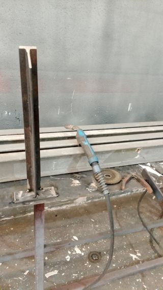 Busco trabajo (soldador) 