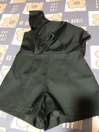 Mono corto de fiesta