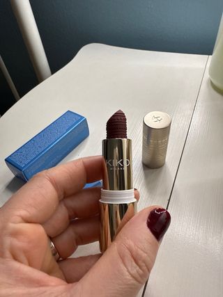 Pintalabios en barra kiko festival glow