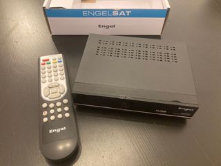 Decodificador Satélite Engel RS8100HD