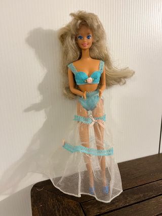 Barbie in biancheria intima