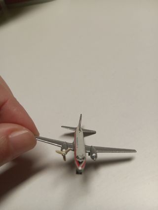 Avíon en miniatura Swiss