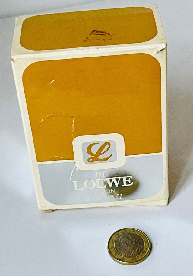 PASTILLA DE JABÓN TOCADOR LOEWE ANTIGUA