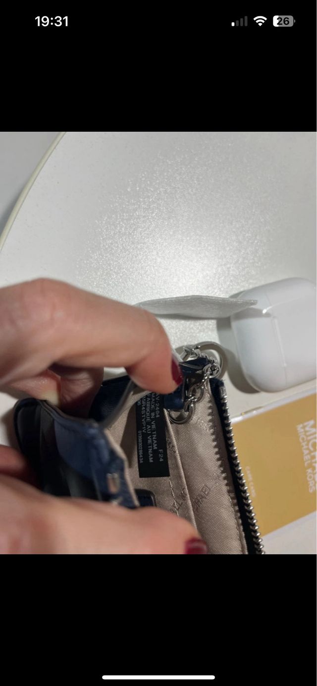 Monedero Michael Kors azul marino