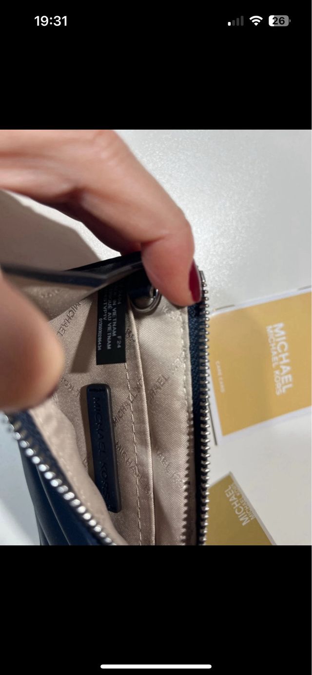 Monedero Michael Kors azul marino