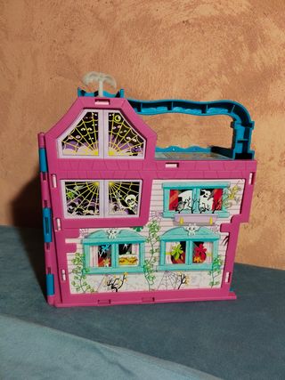 CASA TERRORIFICA DE PIN Y PON