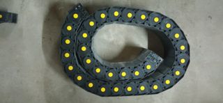 Vendo cadena de arrastre porta cables