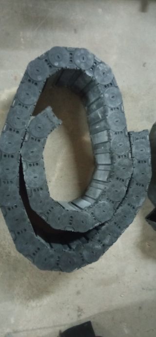 Vendo cadena de arrastre porta cables