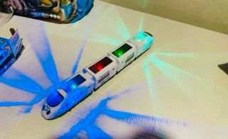 ¡NUEVO! TREN A PILAS 