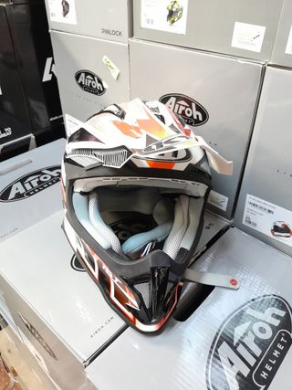 Casco moto XXL cross KYT fibra