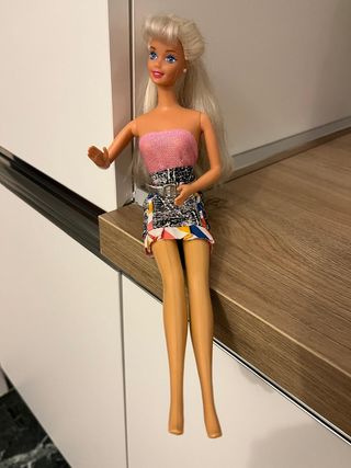 Barbie n. 3 con vestito