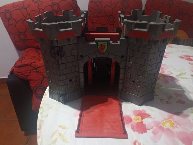 Castillo del Reino del Lobo (Playmobil)