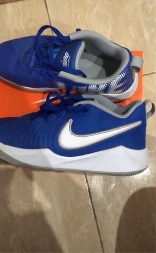 Zapatos Nike JR Team Hustle