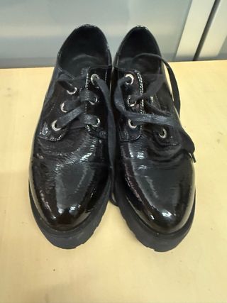 Zapatos planos con cordones 