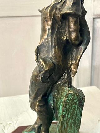 FIGURA DE RESINA ANTIGUA