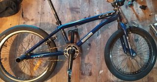 Bicicleta bmx GT 