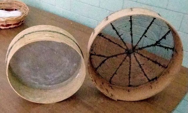 Chitarra per pasta e setaccio