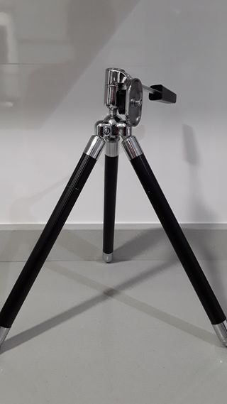 Trípode antiguo