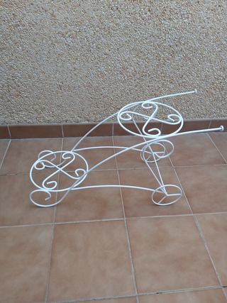 Macetero forja carrito