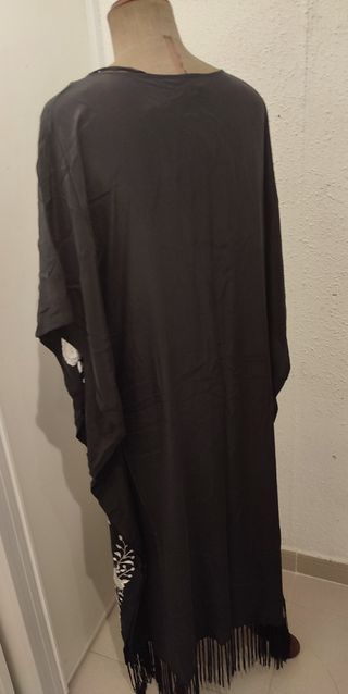 Vestido negro de fiesta