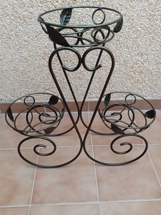 Soporte para plantas, (macetero forja).