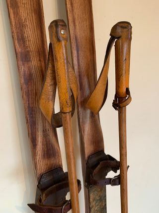 Sci antichi in legno