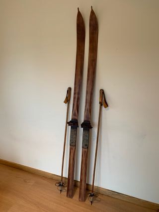 Sci antichi in legno