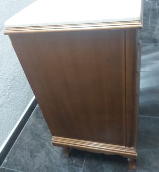 Cómoda antigua + espejo