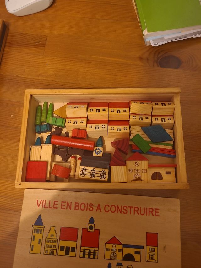 Juego construcion madera